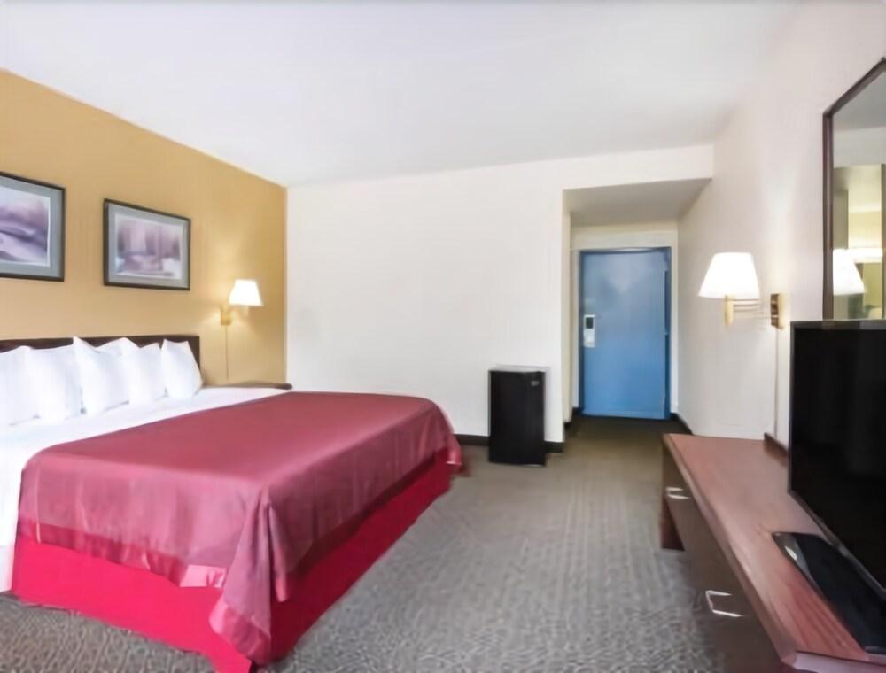 Days Inn By Wyndham Chambersburg Esterno foto